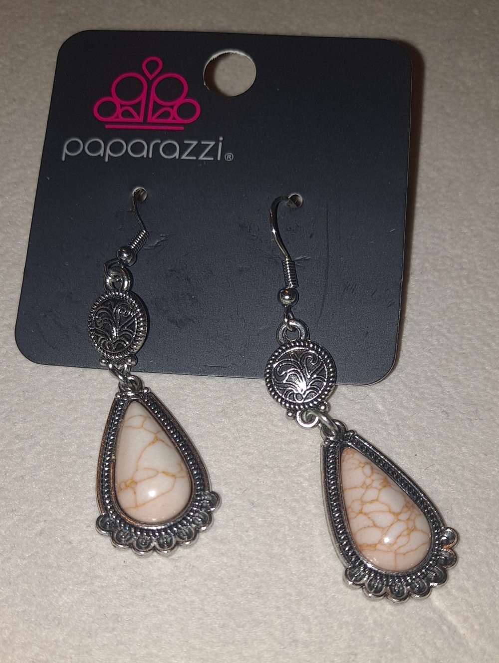 Paparazzi Cream Veined Teardrop Filigree Dangle Earrings